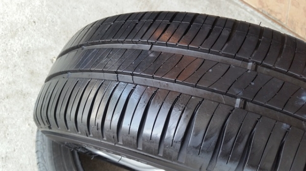 ขายล้อNISSAN ALMERA VL ยาง ปี1715  4 ล้อ