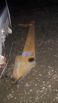 ขายบูมและอาร์มรถขุด MITSUBISHI  MM55, MM57, CAT305 ขายชิ้นละ 12,000 บาท