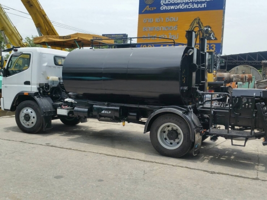 รับต่อถังสเปร์ยยางขนาด 4000-6000 ลิตร ตามสเป็คกรมทาง