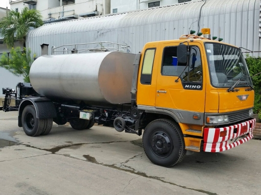 รับต่อถังสเปร์ยยางขนาด 4000-6000 ลิตร ตามสเป็คกรมทาง