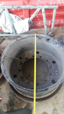 ขายกระทะล้อ สำหรับรถตัก รถเครน  ขายรวมกัน 3 ใบ ราคา 8,000 บาท