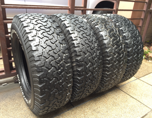 ยาง All BF Goodrich 265 75 16 ปี11 ดอกเยอะ พร้อมใช้งาน ราคาไม่แพง