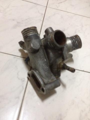 ขายวาว์ลน้ำ m20 6สูบ  ราคา500 โทร0924462525โส กทม