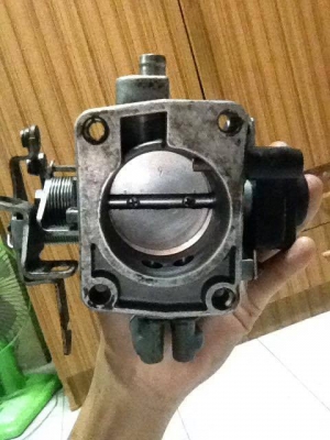 ขายชุดลิ้นปีกผีเสื้อ m20 6สูบ ราคา1800 โทร0924462525โส กทม