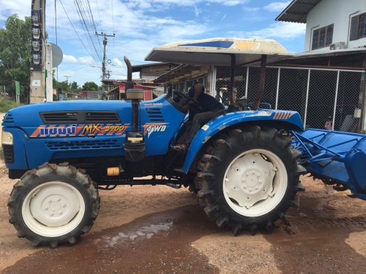 หาชื้อรถไถ แช้ป์ MX5900 เชิณมาหาเราครับ สวยๆเดิมๆ พร้อมไช้งาน  ขายใน  ราคา159000บาท รถอยู่วังบัว คลองขลุง กำแพงเพชร    สนใจสอบุถามได้ที่081 3655997 อำพร  พาเจริญ  ราคาต่อรองได้อีกนะครับ