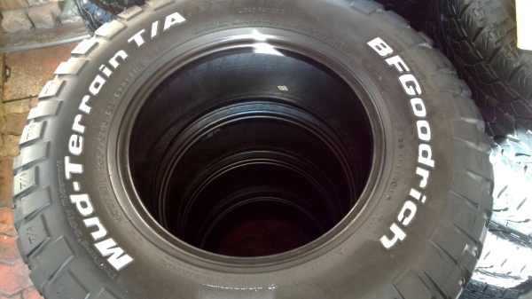 ขายยาง BF MUD KM2  265 x 75 x 16