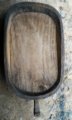 กระโบมโบราณ ขนาดใหญ่ m08 รูปวงรีสวยงามมากๆ แกะมือจากไม้เนื้อแข็ง มีชิ้นเดียวในโลก