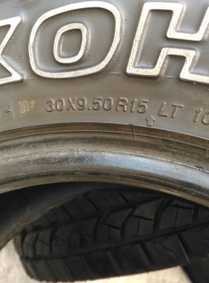 6,900 ยาง AT 30x9.5 R 15 สวยๆ