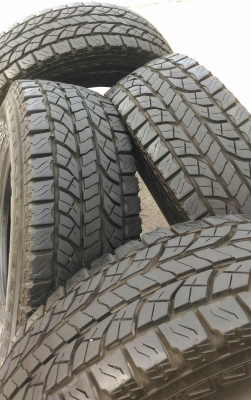 6,900 ยาง AT 30x9.5 R 15 สวยๆ