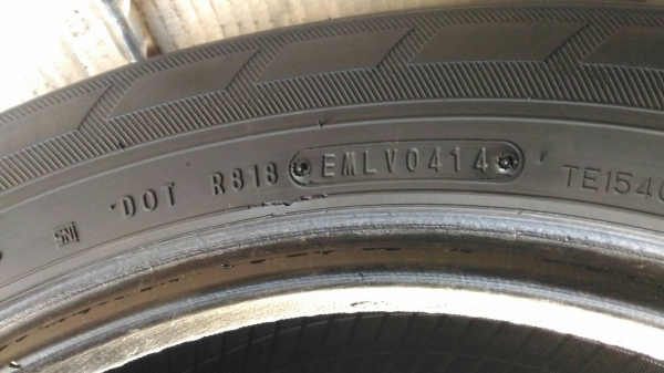 Dunlop SP LT36 215/70R15C Dunlop SP LT36 215/70R15C