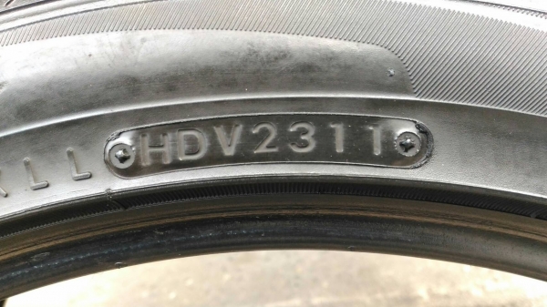 TOYO DRB 235/40R18 TOYO DRB 235/40R18