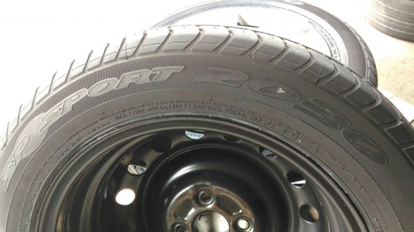 กะทะTOYOTA+DUNLOP 185/60R15