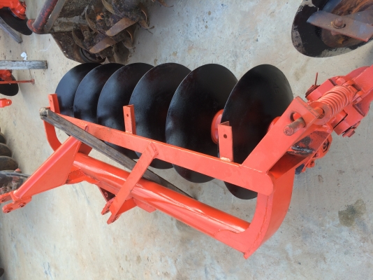 18900บาทครับ ผาน6x24นิ้วLCS ลูกปืนแน่นๆโครงใหญ่ๆหนาๆแข็งแรง ไถได้ลึกขายถูกๆเลยครับ