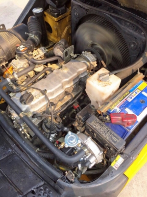 โฟล์คลิฟ โคมัตสุ-17 เสา 4เมตร 2.5ตัน โฟล์คลิฟ โคมัตสุ-17 เสา 4เมตร 2.5ตัน