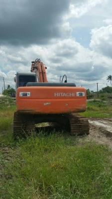 ขายครับ HITACHI zx200-1 เครื่องดี ปั๊มดี เอวแน่น โซ่หนา ระบบไฟฟ้าครบ พร้อมใช้งาน ไมล์ชม 10,xxx เอกสารอินวอยซ์