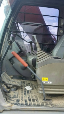 ขายครับ HITACHI zx200-1 เครื่องดี ปั๊มดี เอวแน่น โซ่หนา ระบบไฟฟ้าครบ พร้อมใช้งาน ไมล์ชม 10,xxx เอกสารอินวอยซ์