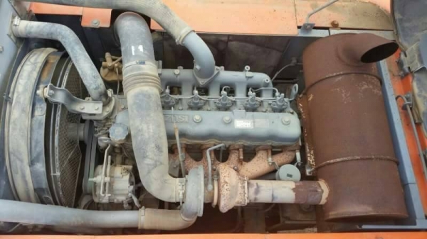 ขายครับ HITACHI zx200-1 เครื่องดี ปั๊มดี เอวแน่น โซ่หนา ระบบไฟฟ้าครบ พร้อมใช้งาน ไมล์ชม 10,xxx เอกสารอินวอยซ์