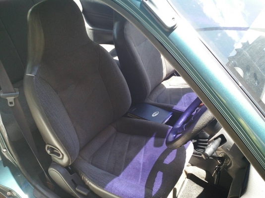 Ford aspire 3 ประตู
