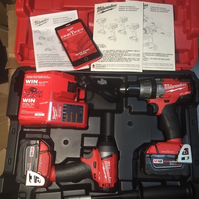 สว่านไร้สายแบ็ต5แอมป์ Model 2016 Milwaukee 2796-22 เชื่อมต่อมือถือได้