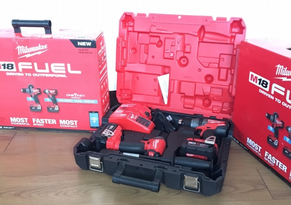 สว่านไร้สายแบ็ต5แอมป์ Model 2016 Milwaukee 2796-22 เชื่อมต่อมือถือได้ สว่านไร้สายแบ็ต5แอมป์ Model 2016 Milwaukee 2796-22 เชื่อมต่อมือถือได้