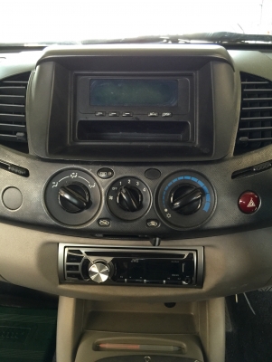 ขายวิทยุ ALPINE 9861E + จอภาพขนาด7"หน้ากาก+กล้องหลัง ขายวิทยุ ALPINE 9861E + จอภาพขนาด7"หน้ากาก+กล้องหลัง