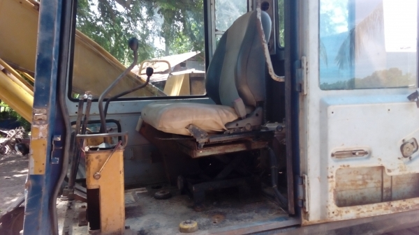 โคมัตสุ.-3เครื่องเดิมปั๊มเดิมตัวเดินใหมไฮดร์าสบูมอาร์มพิเศษโชหนาลูกเรอครบทุกเม็ดทำงานได้เร็วไม่มีโหลดพร้อมใช้ โคมัตสุ.-3เครื่องเดิมปั๊มเดิมตัวเดินใหมไฮดร์าสบูมอาร์มพิเศษโชหนาลูกเรอครบทุกเม็ดทำงานได้เร็วไม่มีโหลดพร้อมใช้