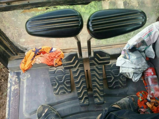 รถแบคโฮCAT 320D