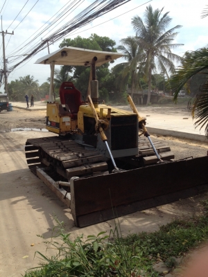 ขายแทรกเตอร์มือสอง KOMATSU D20PL-6 ขายแทรกเตอร์มือสอง KOMATSU D20PL-6