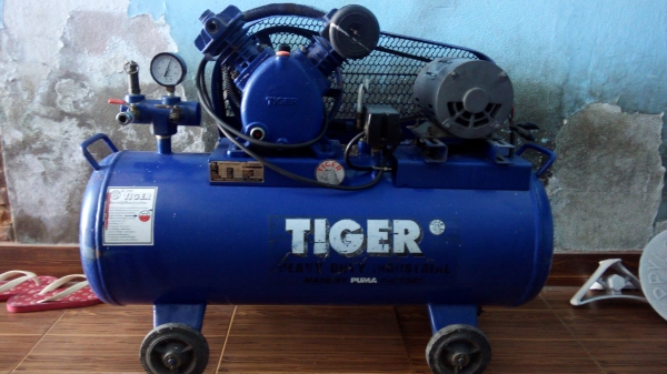 ปั๊มลมไทเกอร์64ลิตรใช้งานได้ปกติ