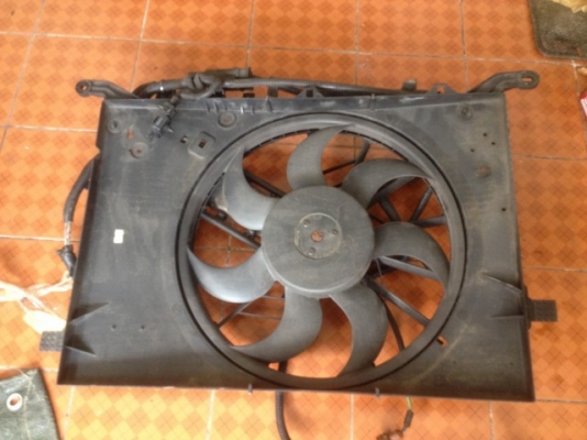 พัดลมไฟฟ้า VOLVO V70 S60 S80 เก่าญี่ปุ่นเเท้สภาพดี พัดลมไฟฟ้า VOLVO V70 S60 S80 เก่าญี่ปุ่นเเท้สภาพดี