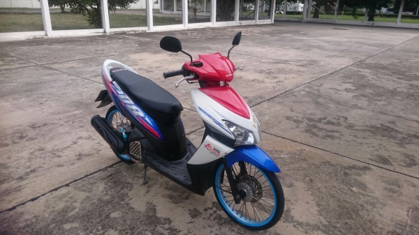 honda click เครื่องดีเยี่ยม พร้อมใช้งาน