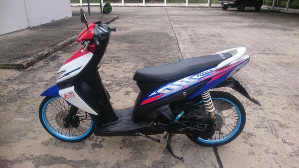 honda click เครื่องดีเยี่ยม พร้อมใช้งาน