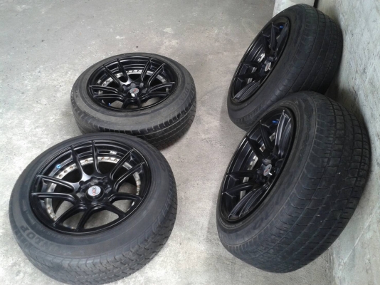 ขอบ15นิ้ว4รู100/114 พร้อมยาง สวยๆ 4 ล้อ ราคา 7500 บาท