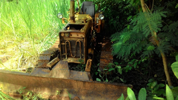 ขาย รถแทรคเตอร์ KOMATSU D20P-5 ตีนไก่ เอกสารใบอินวอยซ์ รถพร้อมใช้ เครื่องดี ปั้มดี ช่วงล่างแน่น