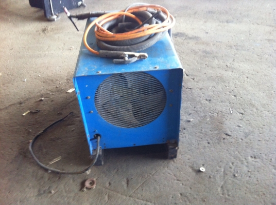 ขายตู้เชื่อม MILLERขนาดใหญ่