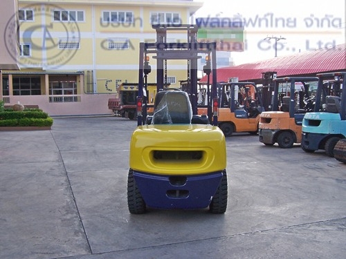 ขาย รถโฟล์คลิฟท์ KOMATSU รุ่น FD30T-12