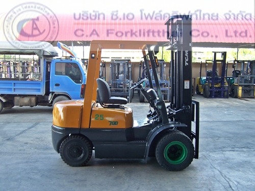 ขาย รถโฟล์คลิฟท์ TCM รุ่น FD25Z5