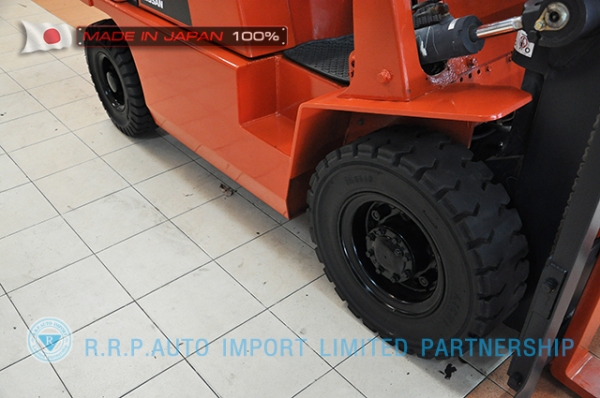 ขายรถโฟล์คลิฟท์มือสอง NISSAN รุ่น PJ02-301694 ราคา 195,000 บาท นำเข้าจากประเทศญี่ปุ่น 100\% ไม่เคยใช้งานในไทย