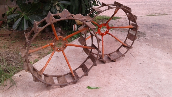 ขายกันจมรถไถเล็ก18-20-22-24  แรงใช้ได้หมดความกว้าง90ซ.ม