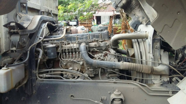 รถบรรทุก ISUZU 10 ล้อ 2 เพลา ปี45 เครื่อง 270  แรง ไม่ดั้มแม่ลูก ราคา 1,550,000 บ.รถอยู่สระบุรี