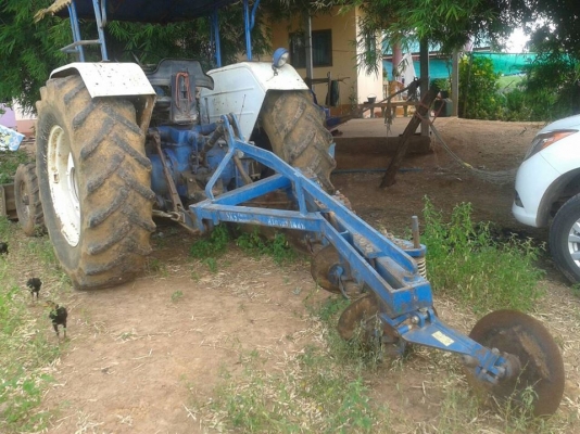 ขายรถแทรคเตอร์ FORD 6600T3เอกสารเล่มทะเบียน ใบดันหน้า ผาน3 สภาพพร้อมใช้เครื่องแน่น ขายรถแทรคเตอร์ FORD 6600T3เอกสารเล่มทะเบียน ใบดันหน้า ผาน3 สภาพพร้อมใช้เครื่องแน่น