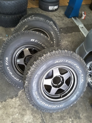 Max + BF All USA. 265/70/16 ปี12 สวยๆ 1ชุด Max + BF All USA. 265/70/16 ปี12 สวยๆ 1ชุด