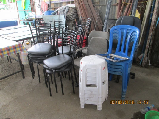 ขายถูกๆครับ  อุปกรณ์ร้านอาหาร  สนใจ 081-585-6957