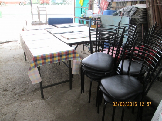 ขายถูกๆครับ  อุปกรณ์ร้านอาหาร  สนใจ 081-585-6957