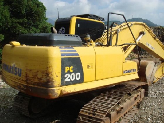 KOMATSU รุ่น PC200-8 N1 ปี2012 KOMATSU รุ่น PC200-8 N1 ปี2012