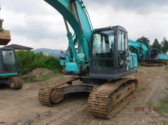 KOBELCO รุ่น SK200-8 ปี 2010 KOBELCO รุ่น SK200-8 ปี 2010