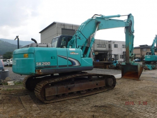 KOBELCO รุ่น SK200-8 ปี 2010 KOBELCO รุ่น SK200-8 ปี 2010
