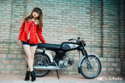 อะไหล่ แต่งรถเพียบ มีโช็คหน้า-หลัง ล้อ เครื่อง ถังน้ำมัน เบาะ และอะไหล่อื่นๆที่แต่งรถทั้งหมด ลดราคา 20-30\%