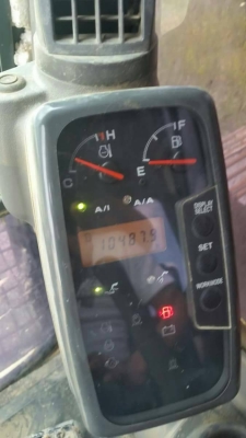 ขาย 1,295,000 HITACHI zx 200-1 เครื่องดี ปั๊มดี เอวแน่น โซ่หนา พร้อมใช้งานเอกสาร อินวอยส์  090-772-3710 090-772-3708