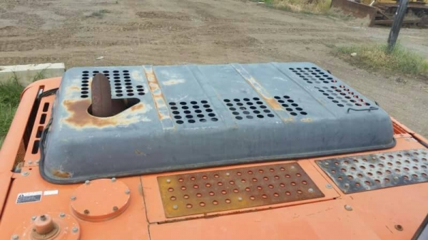 ขาย 1,295,000 HITACHI zx 200-1 เครื่องดี ปั๊มดี เอวแน่น โซ่หนา พร้อมใช้งานเอกสาร อินวอยส์  090-772-3710 090-772-3708